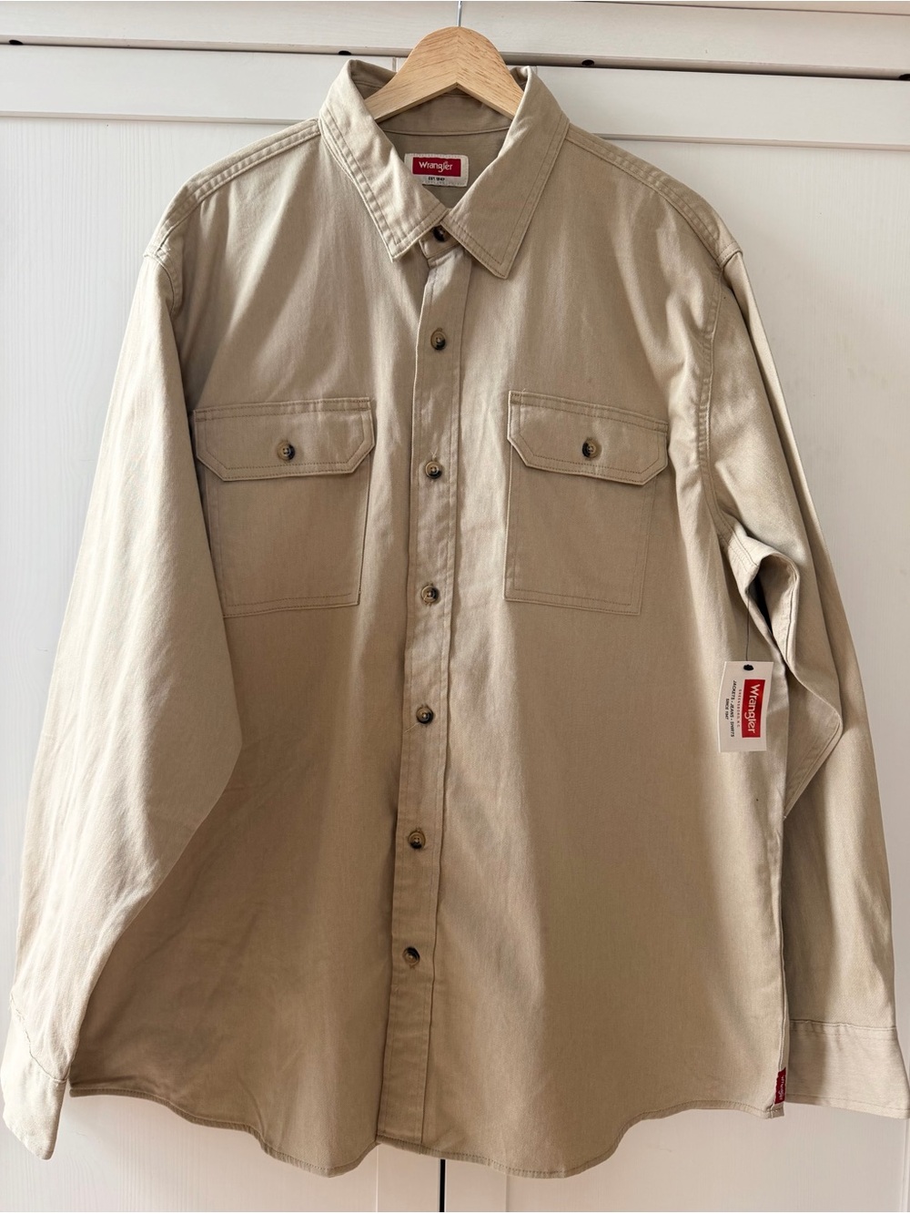 NWT Wrangler Men's Solid Beige Khaki Cotton Blend Button-Up Work Shirt XL